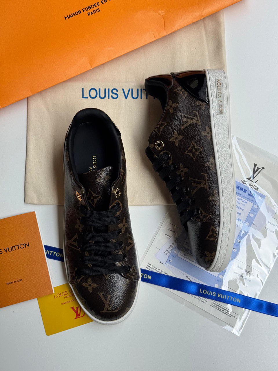 LOUIS VUITTON