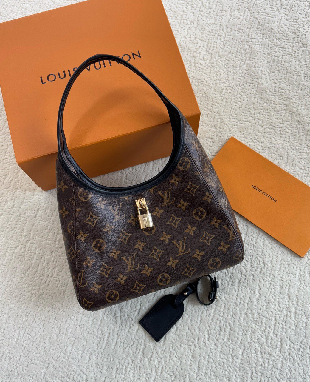 LV