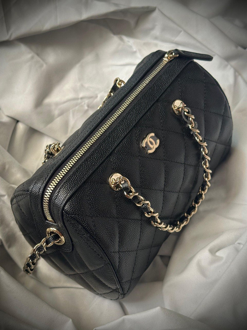 CHANEL BAG MONALISA