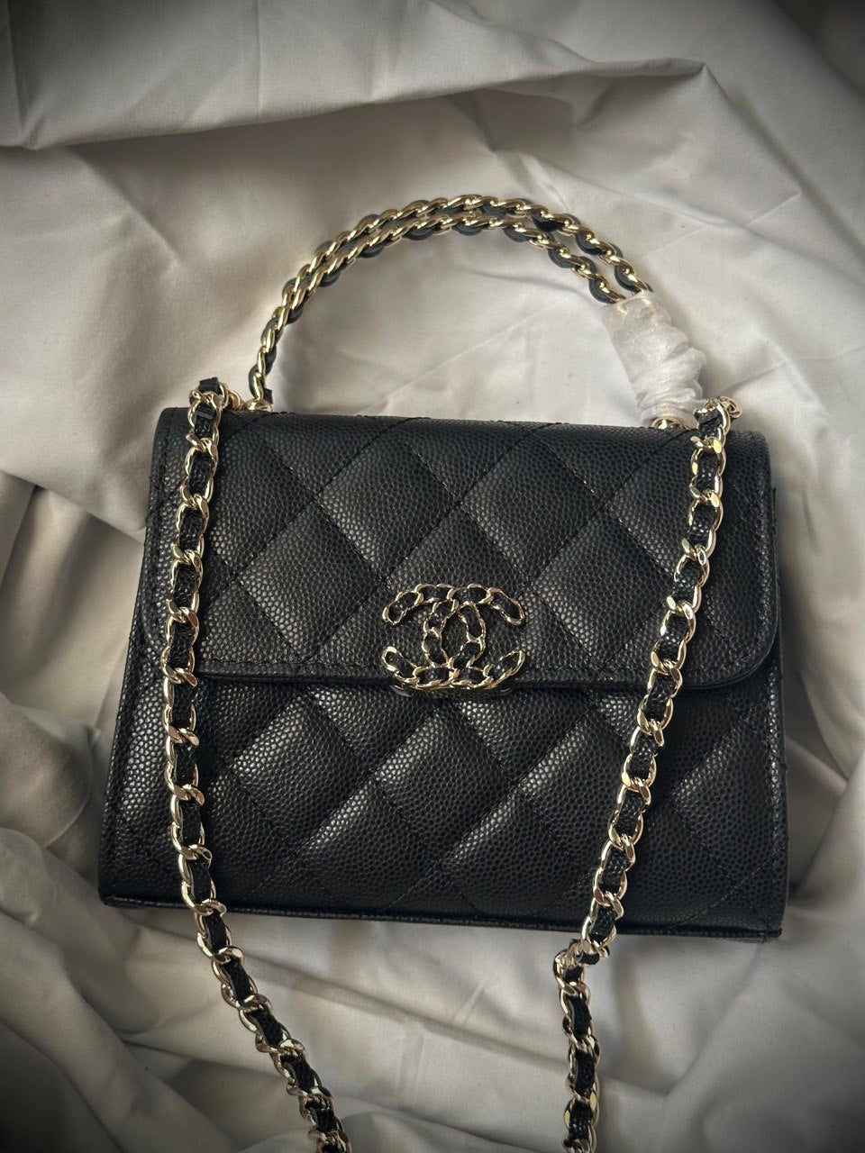 CHANEL BAG MONALISA