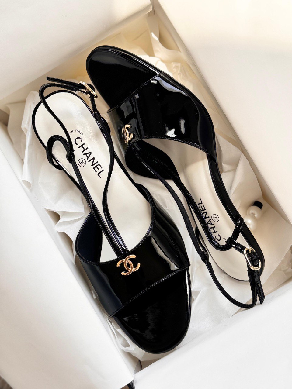 CHANEL
