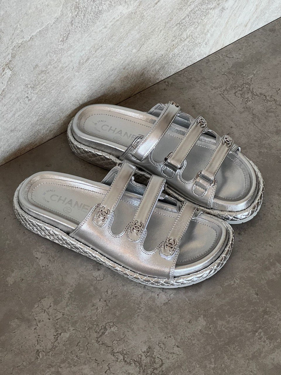 CHANEL