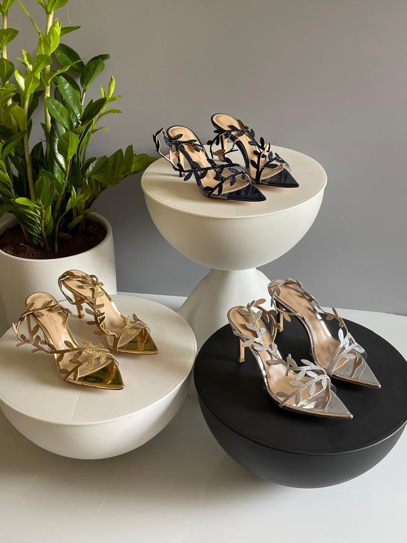 AQUAZZURA