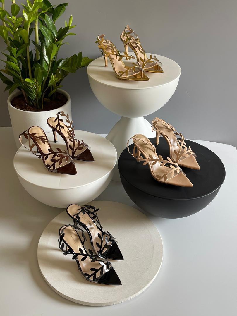 AQUAZZURA