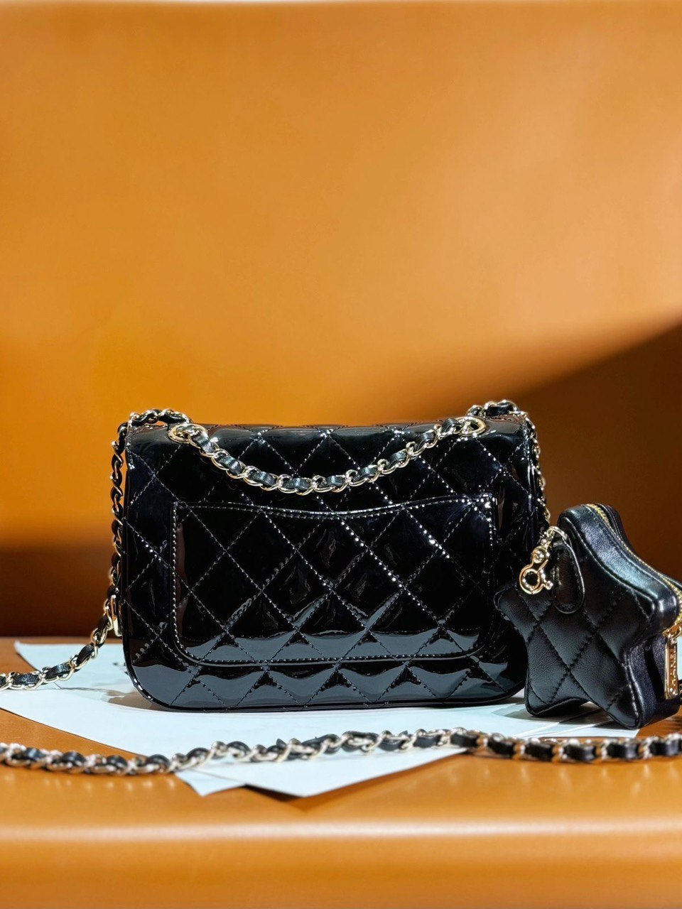 CHANEL