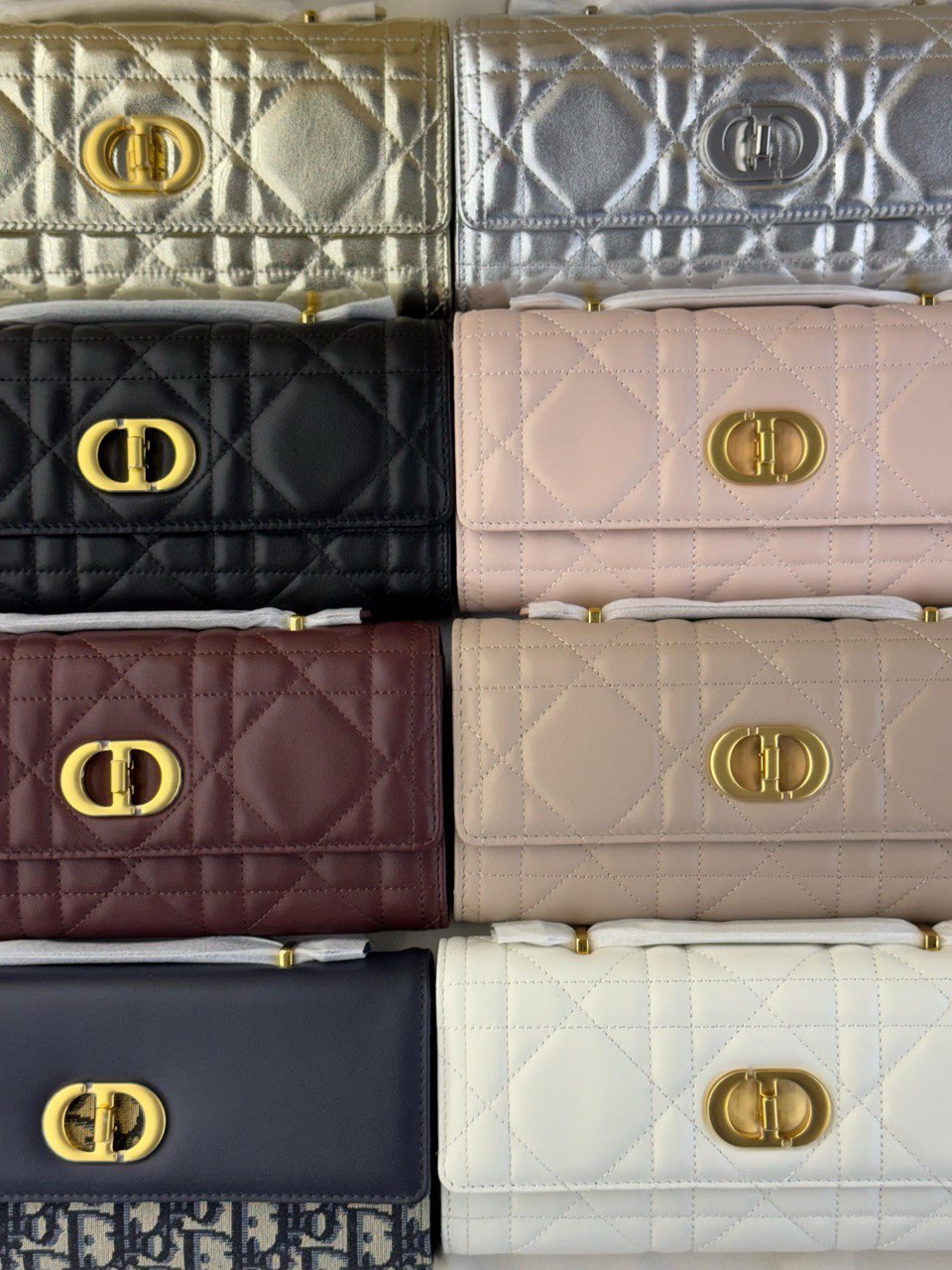 DIOR