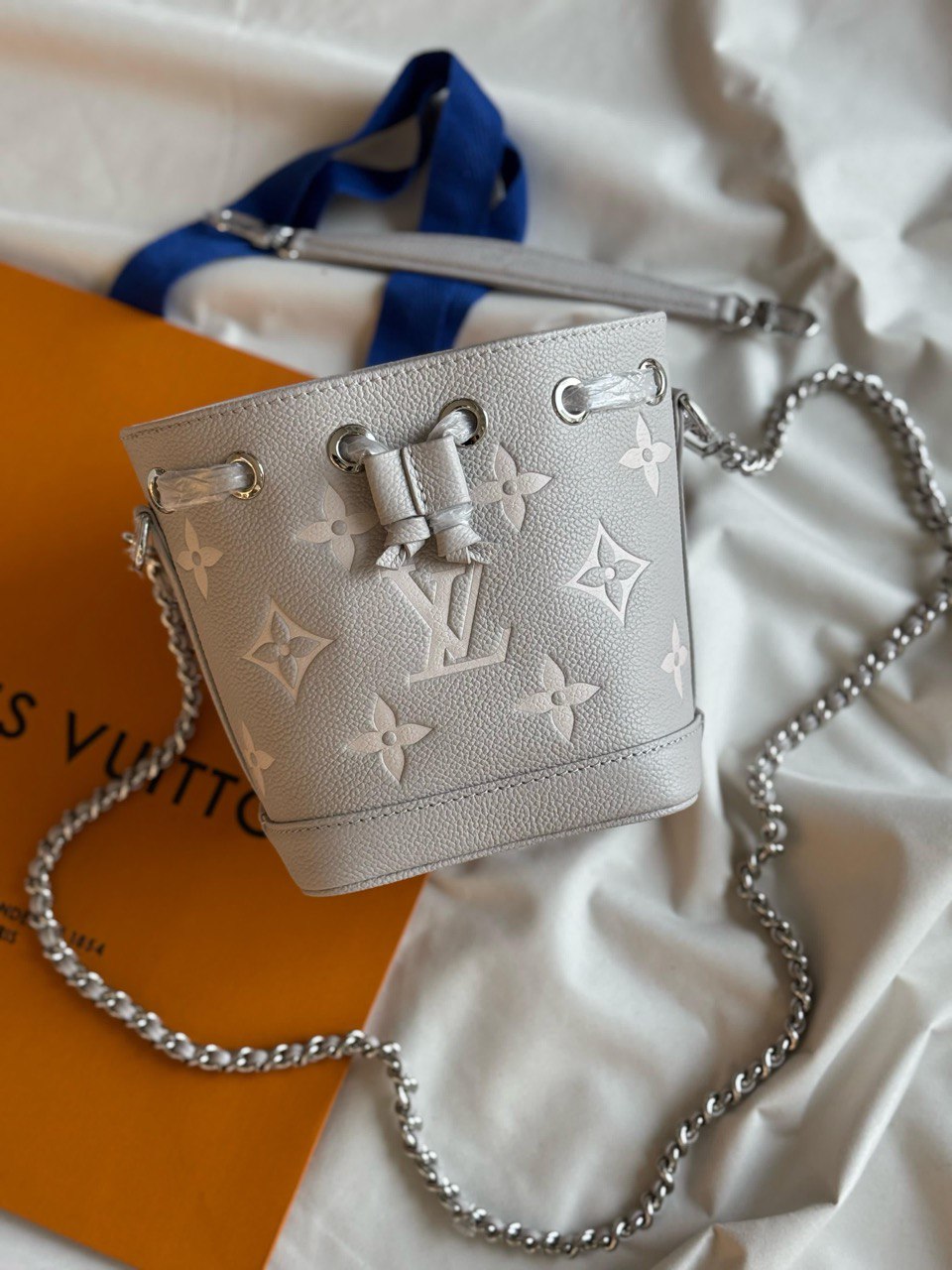 LV
