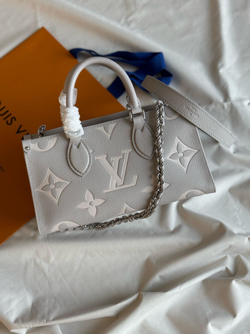 LV