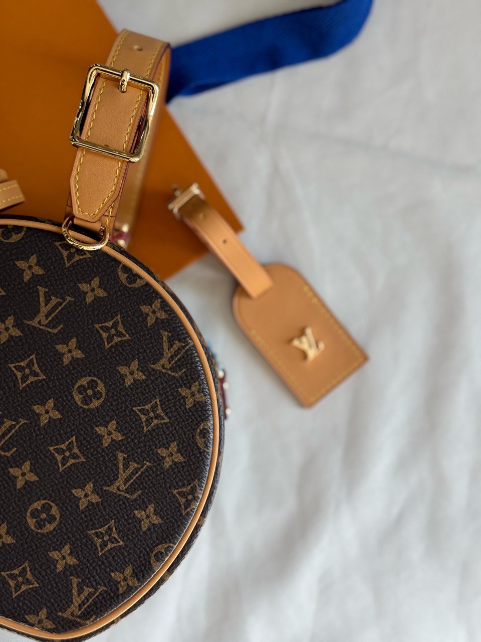 LV