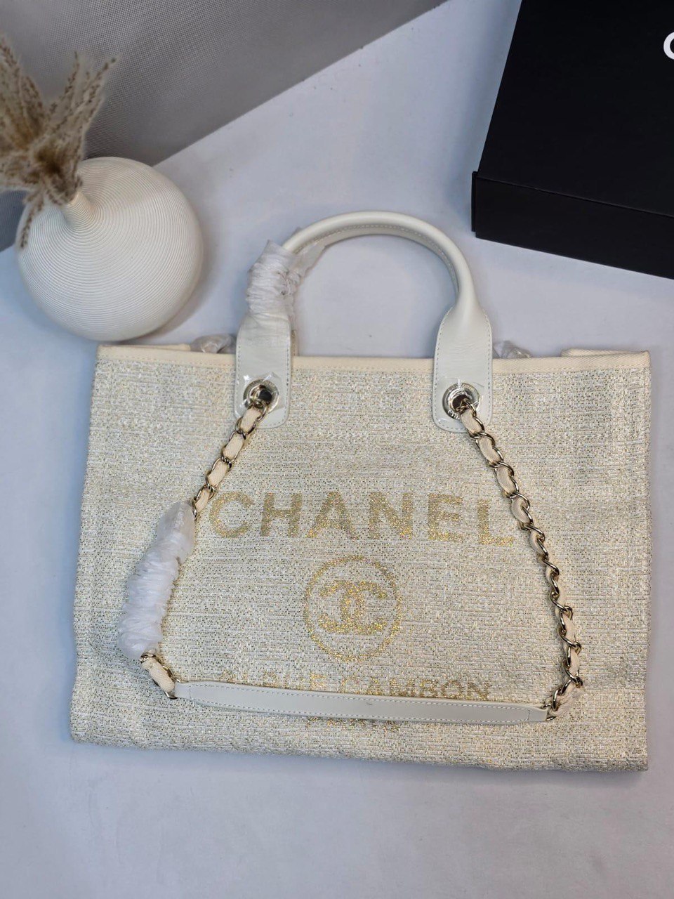 CHANEL
