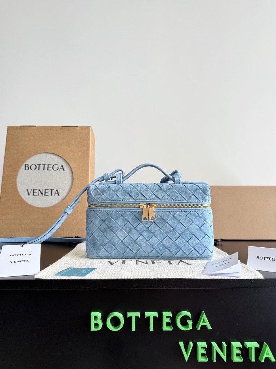 BOTTEGA VENETA