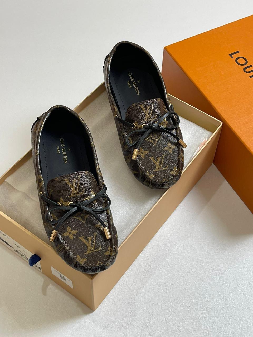 LOUIS VUITTON
