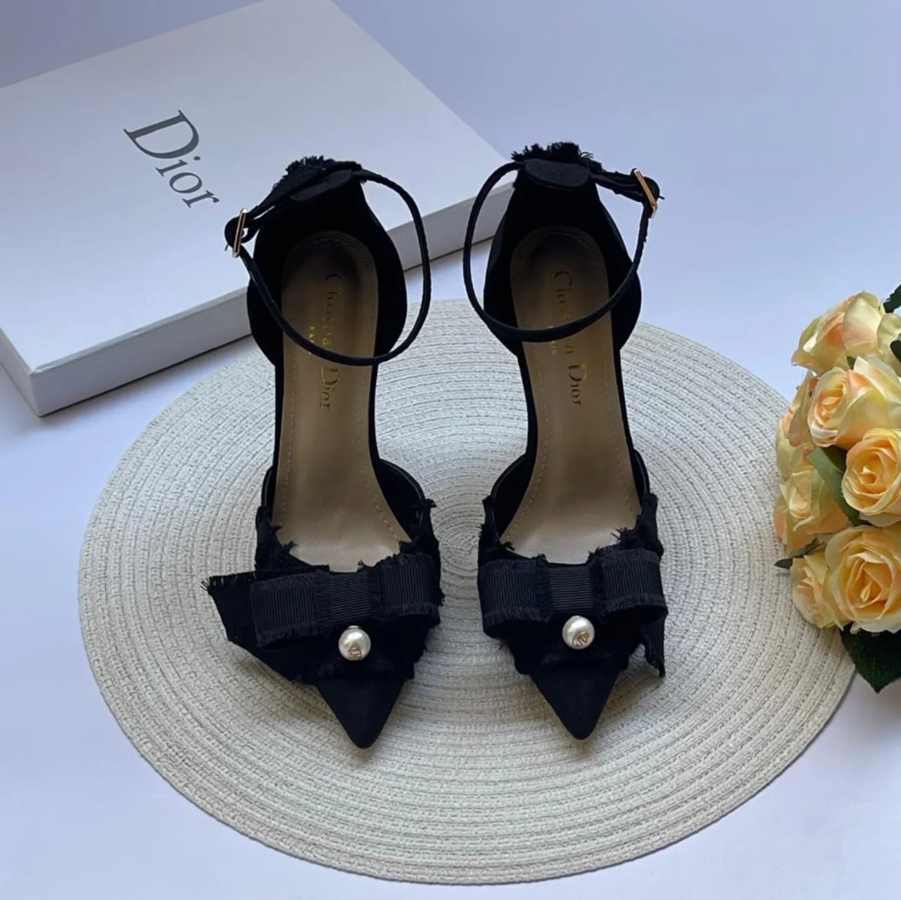 DIOR