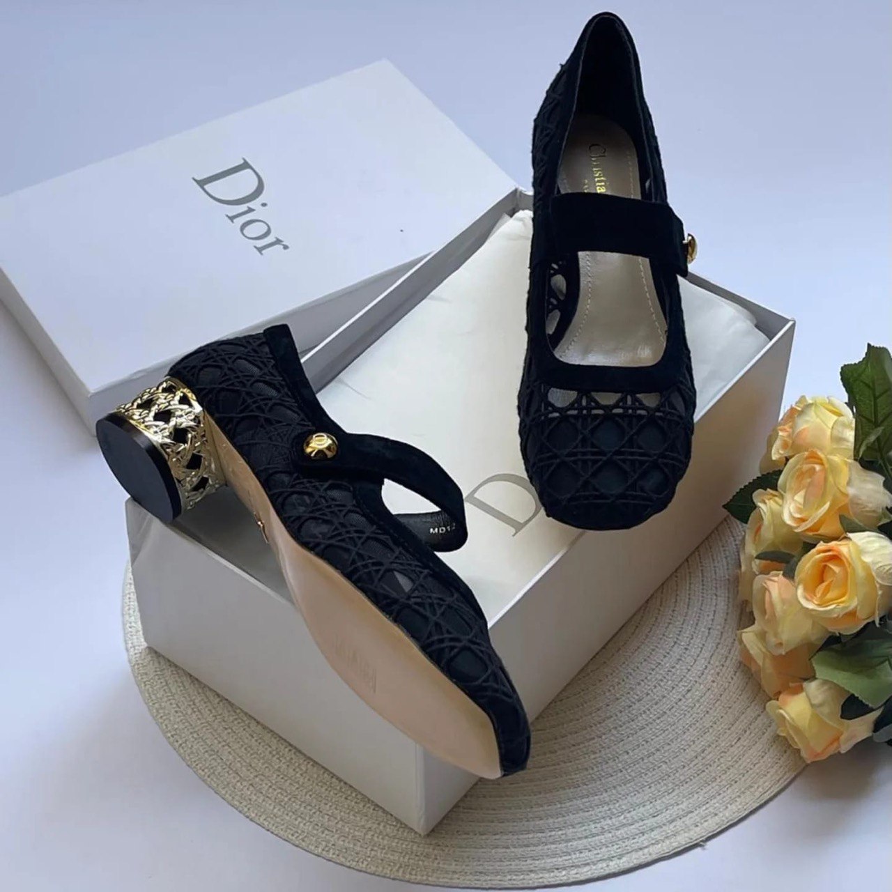 DIOR