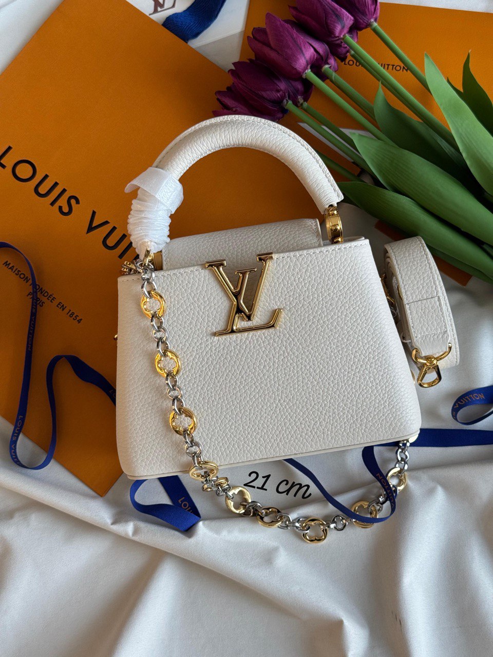 LV BAG