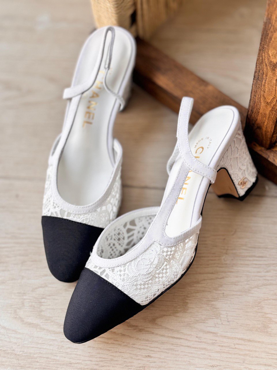 CHANEL