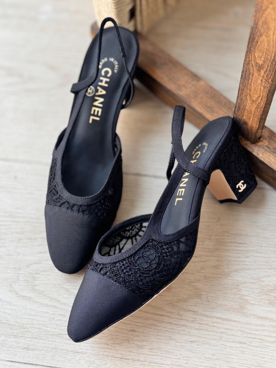 CHANEL