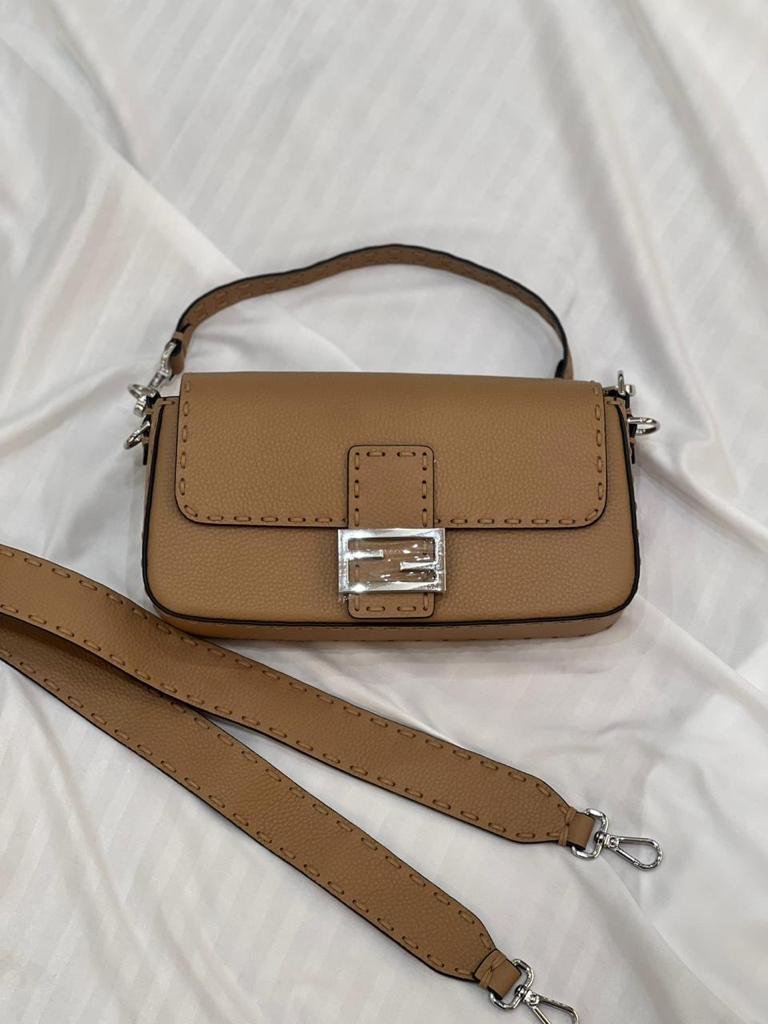FENDI BAGUETTE 26cm