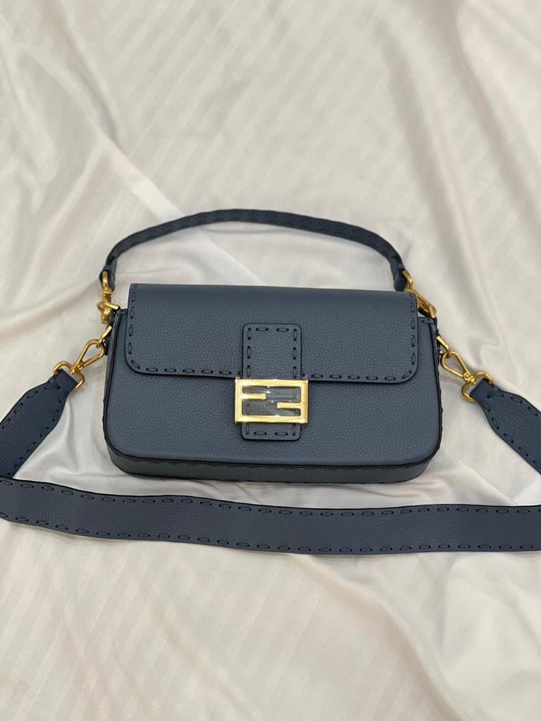 FENDI BAGUETTE 26cm