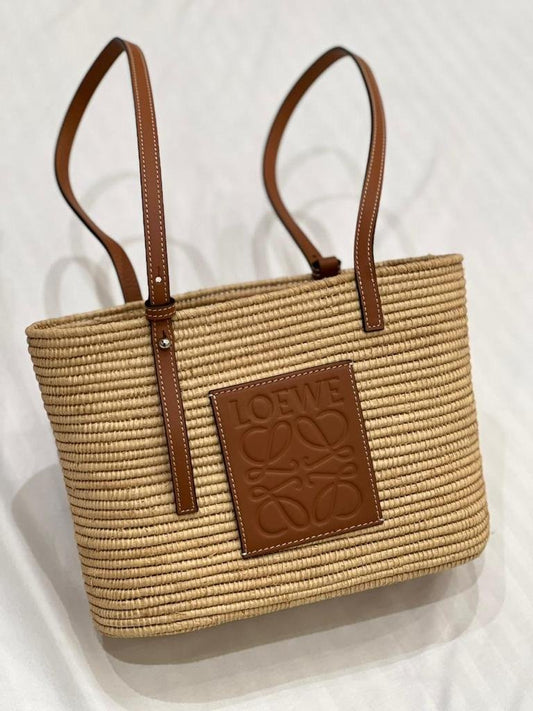 LOEWE PAULA’S IBIZA SMALL
