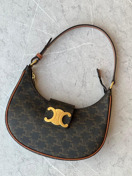CELINE MEDIUM AVA TRIOMPHE BAG IN SMOOTH CALFSKIN