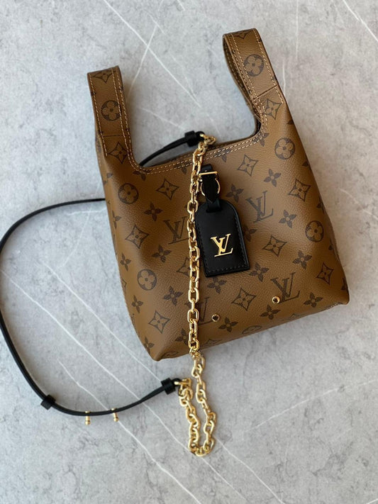 NEW MODEL LOUIS VUITTON BAG