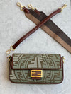 FENDI BAGUETTE 26CM