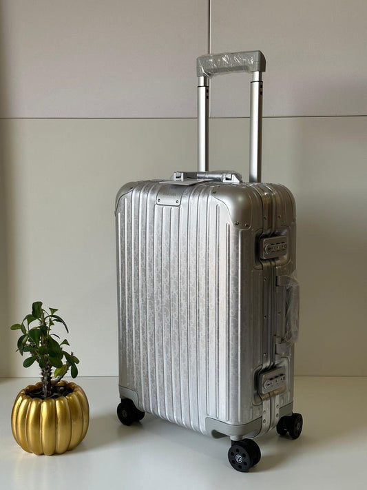 RIMOVA DIOR TROLLEY