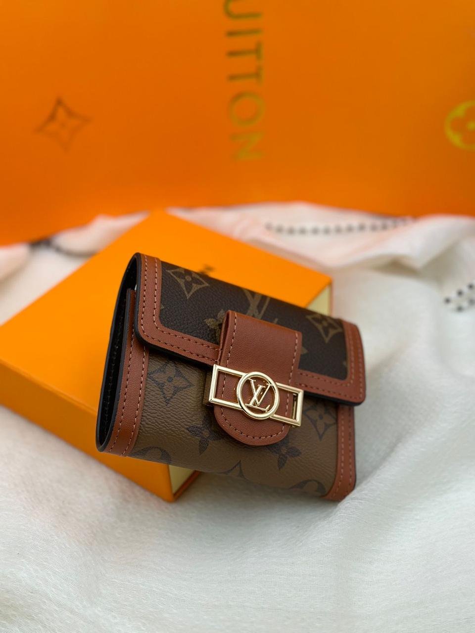 LOUIS VUITTON WALLET
