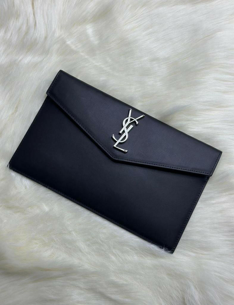 YVES SAINT LAUREN