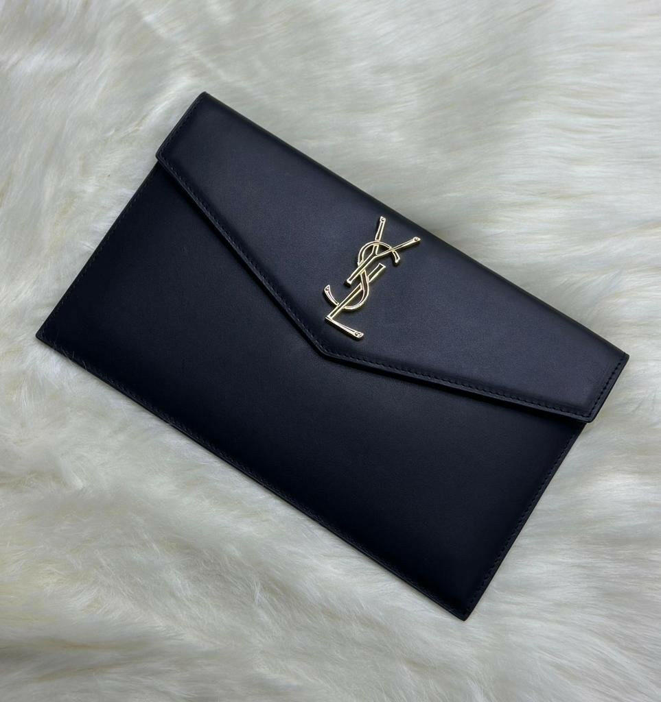 YVES SAINT LAUREN
