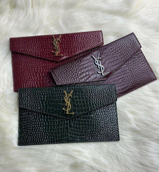 YVES SAINT LAUREN