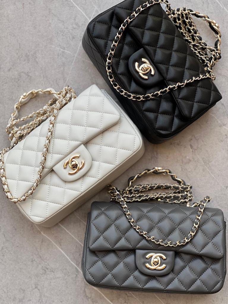 CHANEL FLAP BAG WITH TOP HANDLE