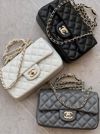 CHANEL FLAP BAG WITH TOP HANDLE