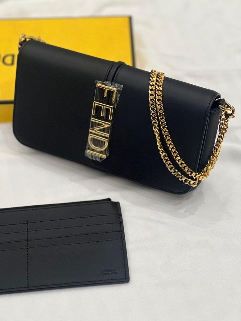 FENDI BAGUETTE MINI SIZE