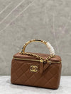 CHANEL VANITY
