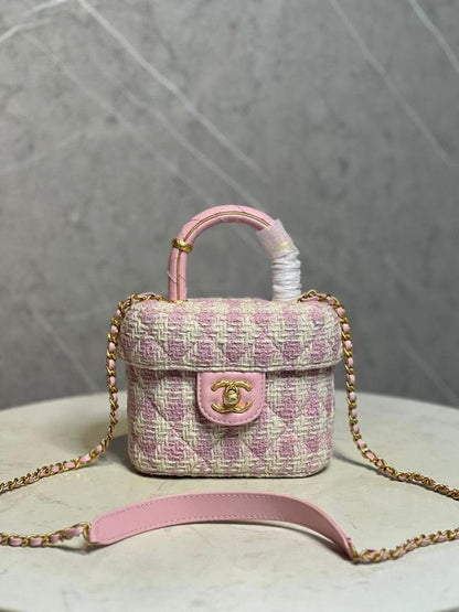 CHANEL VANITY BAG