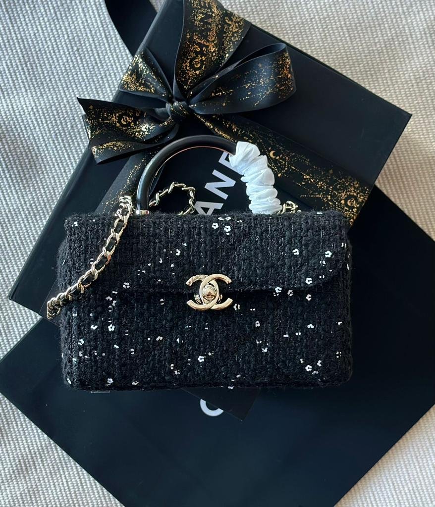 CHANEL 17CM