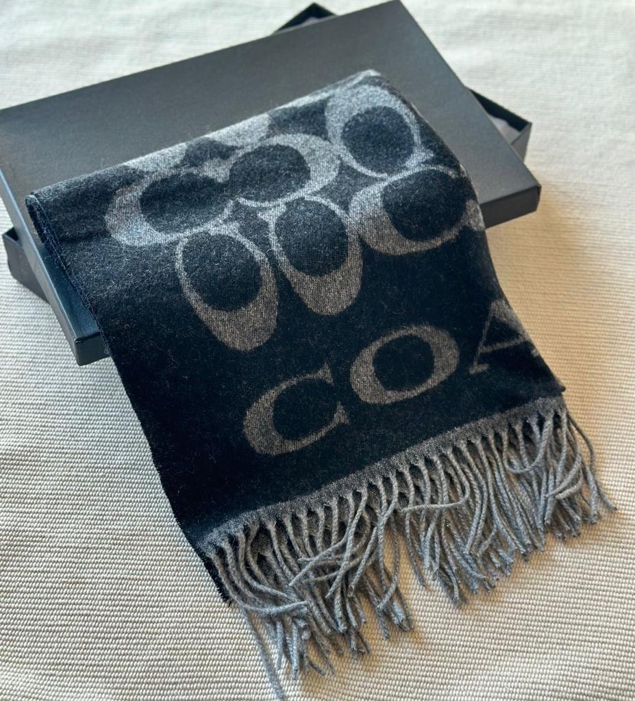 LOEWE 90x90 CM