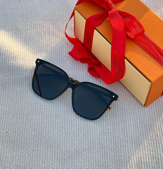 LOUIS VUITTON SUNGLASSES