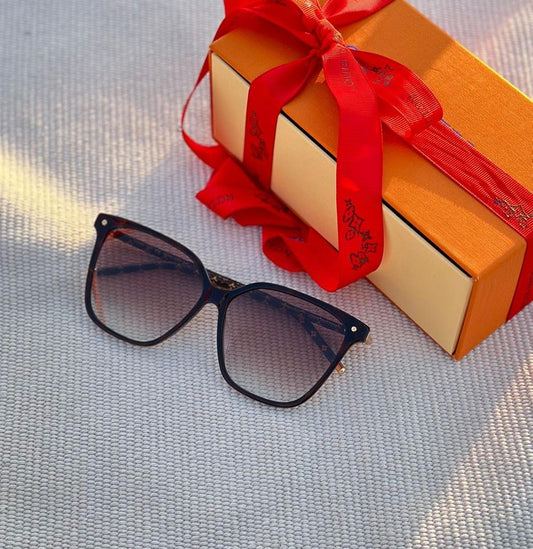 LOUIS VUITTON SUNGLASSES