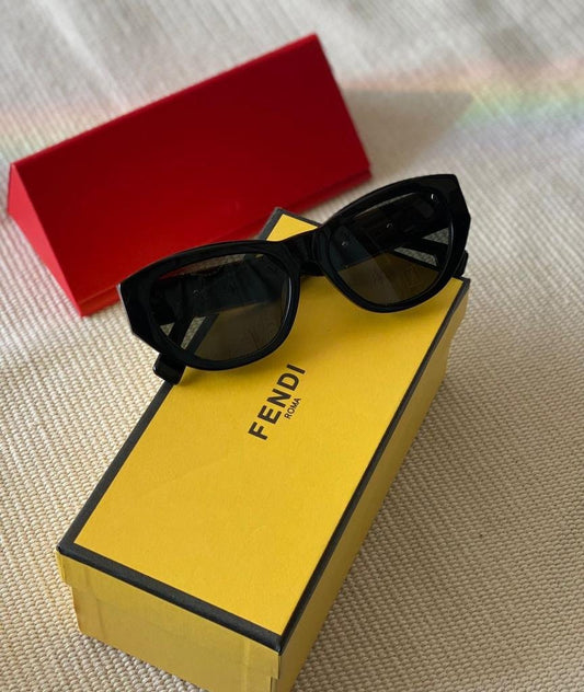 FENDI SUNGLASSES
