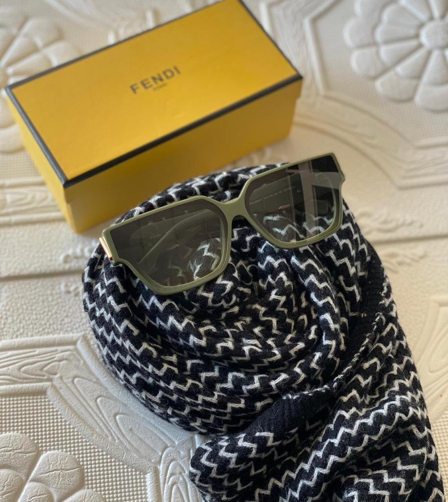 FENDI  SUNGLASSES