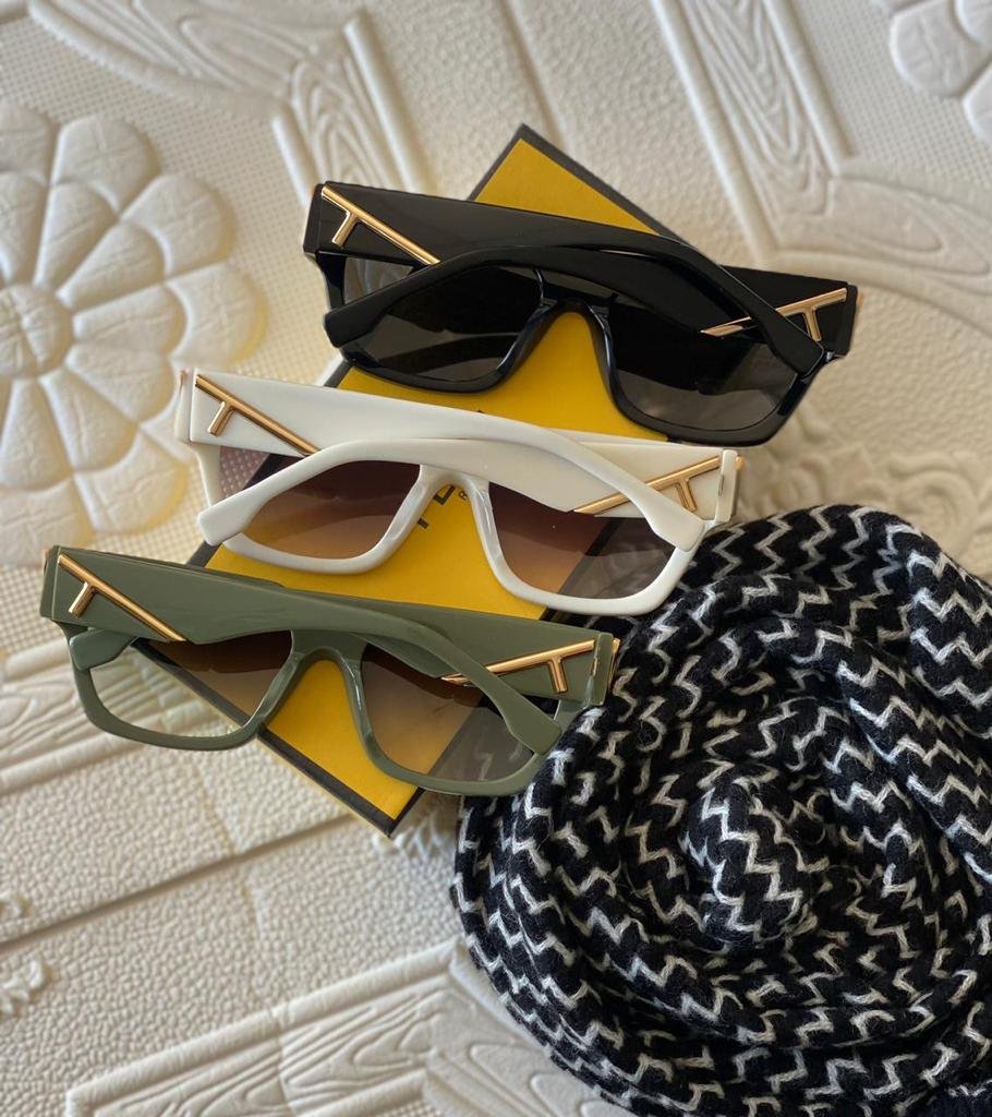 FENDI  SUNGLASSES