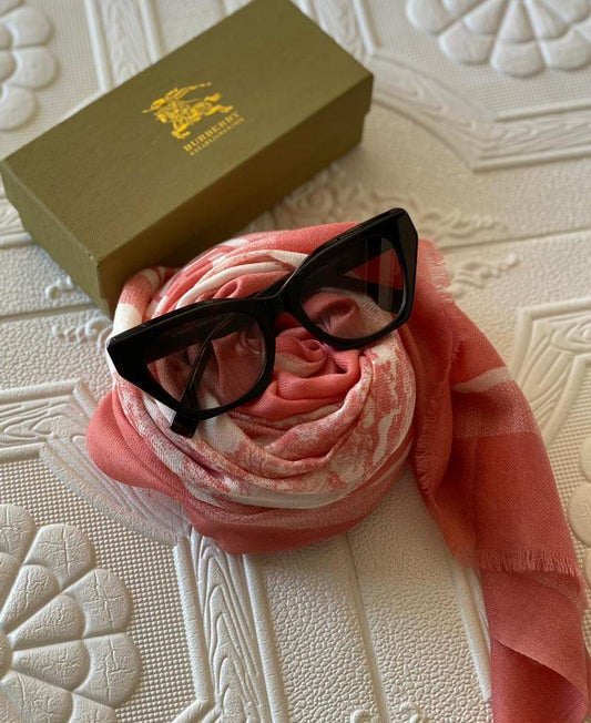 BURBERRY SUNGLASSES