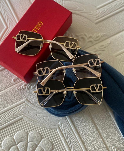 VALENTINO  SUNGLASSES
