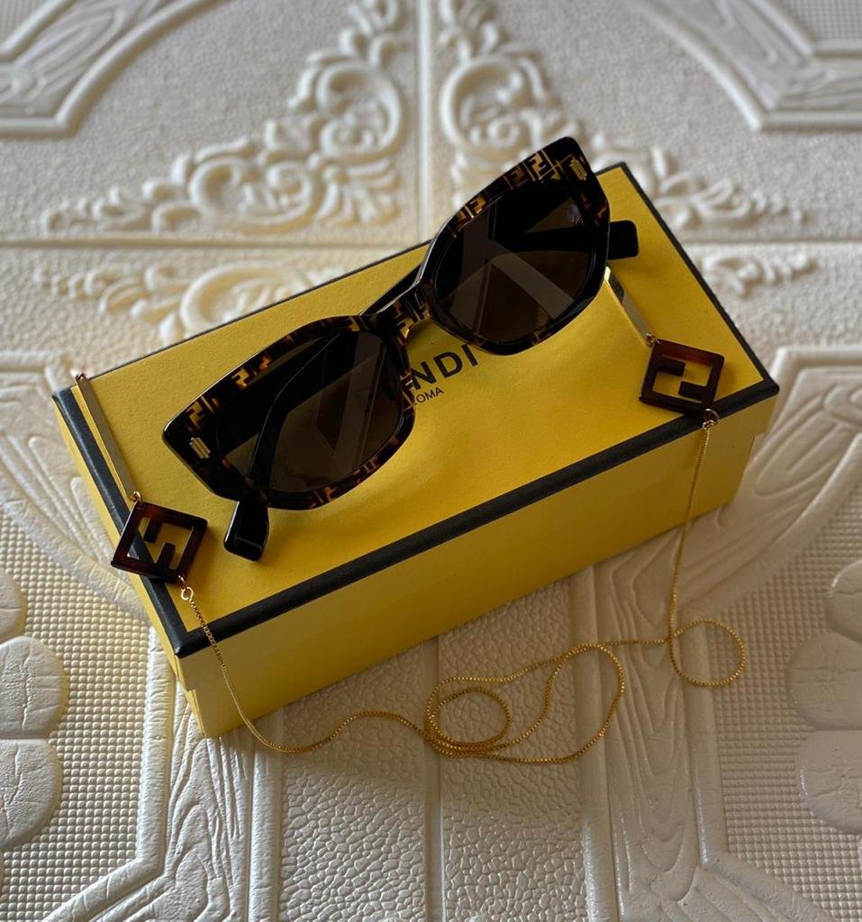 FENDI SUNGLASSES