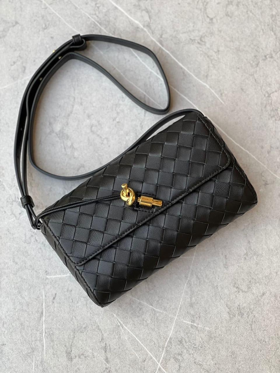 BOTTEGA VENETA MINI ANDIAMO CROSS-BODY BAG