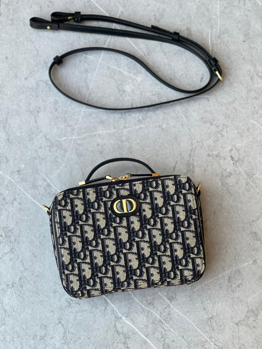 DIOR MONTAIGNE BOX BAG 19 CM