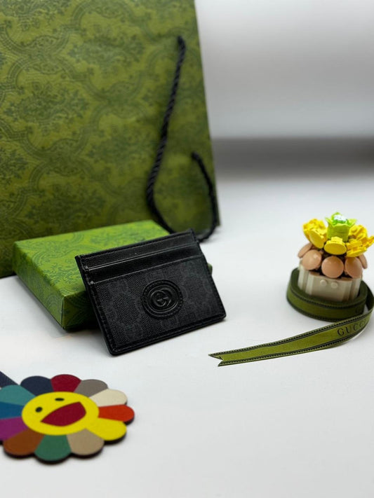 GUCCI CARD HOLDER